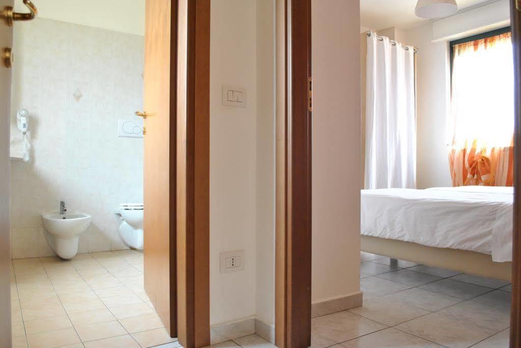 Appartamenti Rho Milão Exterior foto